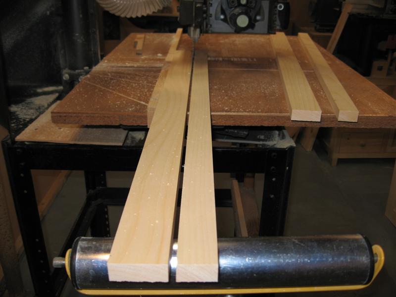 21-cutting door stiles.JPG
