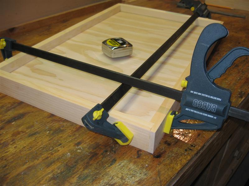 32-Sliding Drawer.JPG