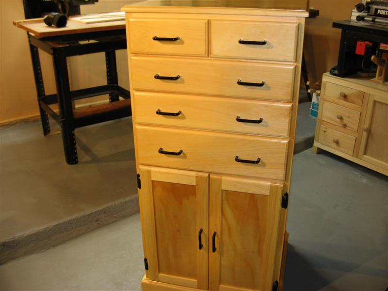 Workshop Greg-Cabinet Front.JPG
